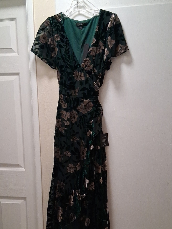 Lulus Dresses & Skirts - Lulu's Emerald Green Velvet Floral Wrap Maxi Dress with Metallic Accents